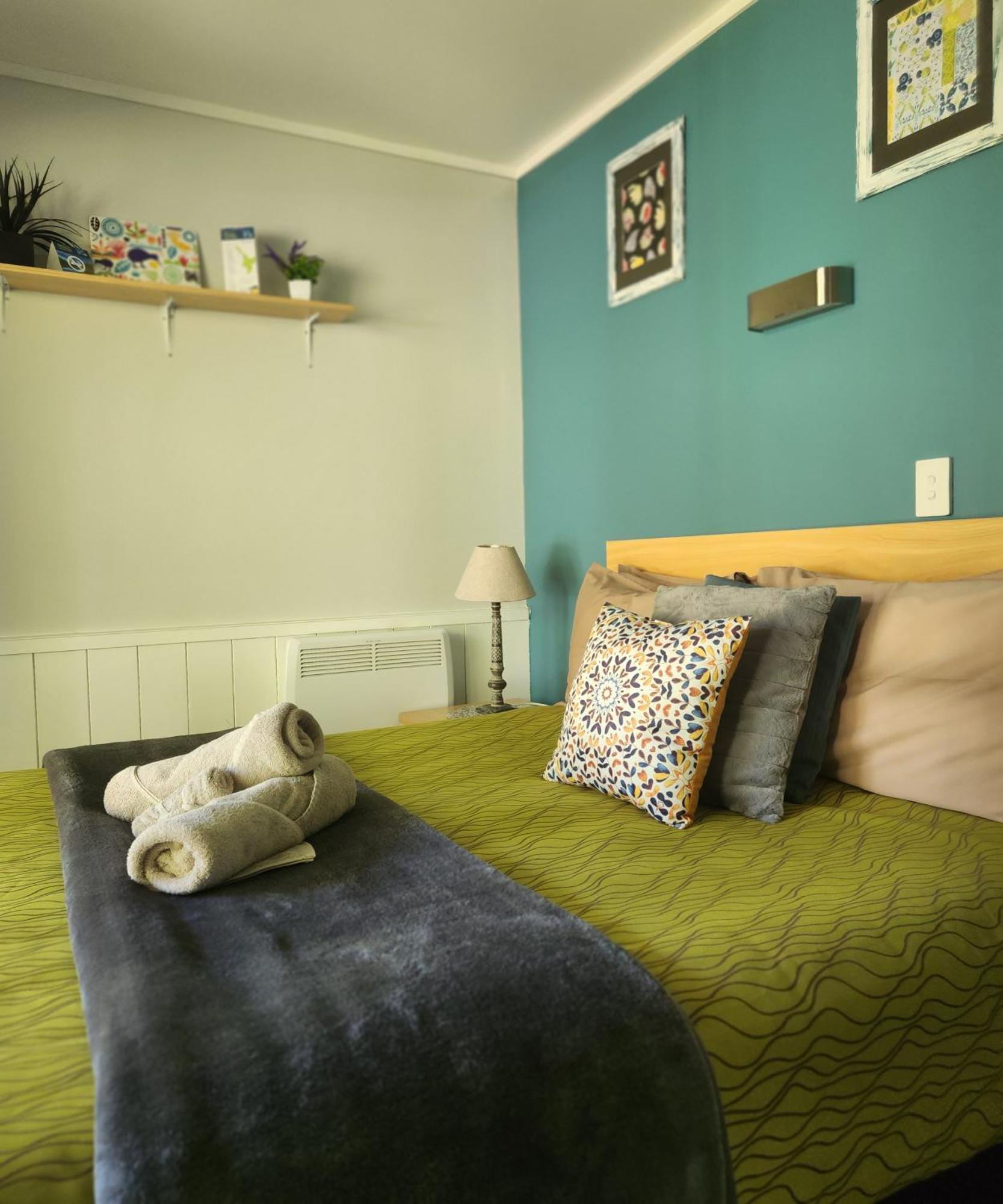 Kauri Coast Top 10 Holiday Park Kaihu Luaran gambar